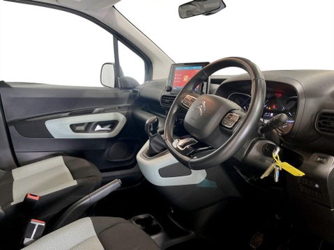 Citroen Berlingo 1.5 BlueHDi Feel M MPV 5dr Diesel Manual Euro 6 (100 ps) 12