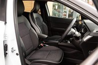 Renault Captur TECHNO E-TECH 33