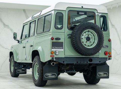 Land Rover Defender 110 HERITAGE 7