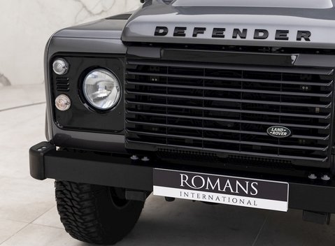 Land Rover Defender 90 Landmark 19