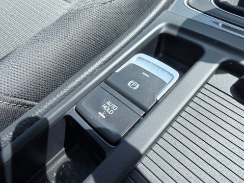 Volkswagen Golf MATCH TDI 17
