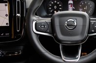 Volvo XC40 B4 R-DESIGN PRO AWD MHEV 18