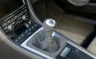 Porsche Cayman GT4 Clubsport 8