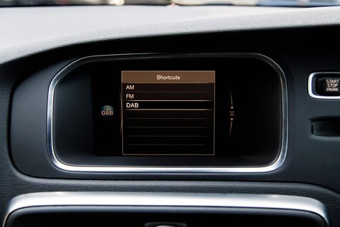Volvo V40 T2 R-DESIGN EDITION 16