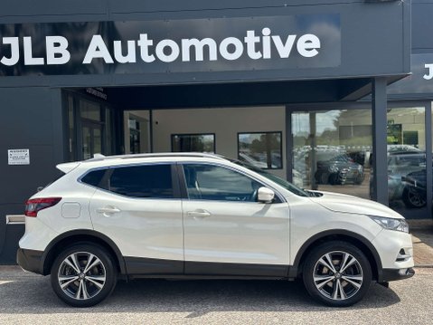 Nissan Qashqai 1.5 Qashqai N-Connecta dCi 5dr 6