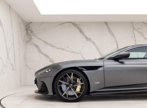 Aston Martin DBS Superleggera 26