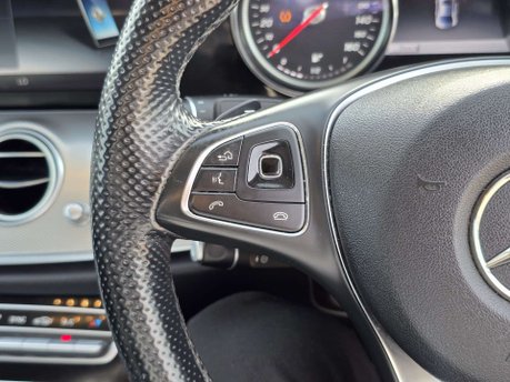 Mercedes-Benz E Class 2.0 E220d SE Saloon 4dr Diesel G-Tronic+ Euro 6 (s/s) (194 ps) 36