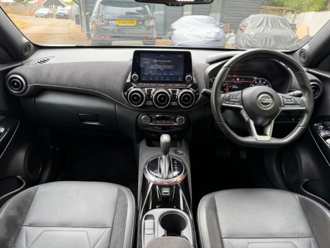 Nissan Juke 1.0 DIG-T Tekna+ DCT Auto Euro 6 (s/s) 5dr 27