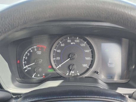 Toyota Corolla 1.8 VVT-h Design Touring Sports 5dr Petrol Hybrid CVT Euro 6 (s/s) (122 ps) 33