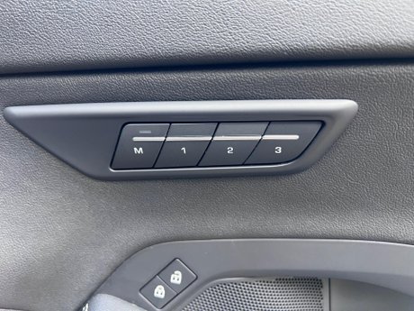 Jaguar E-Pace 2.0 D204 MHEV R-Dynamic Black Auto AWD Euro 6 (s/s) 5dr 21