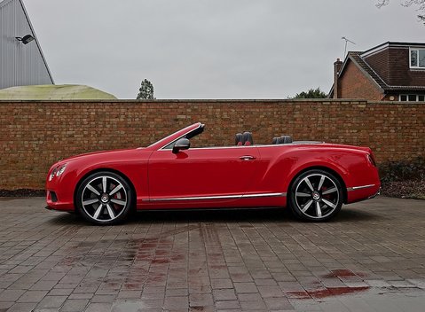 Bentley Continental GT V8 S Convertible Mulliner 6