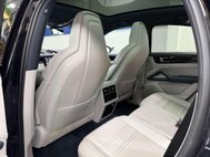 Porsche Cayenne 3.0T V6 Coupe 5dr Petrol TiptronicS 4WD Euro 6 (s/s) (340 ps) 43