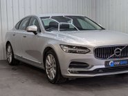 Volvo S90 2.0 S90 Inscription D5 PowerPulse AWD Auto 4WD 4dr 19