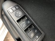 Mercedes-Benz B Class B180 BLUEEFFICIENCY SE automatic petrol just 65,000m, 1 owner, ULEZ 26