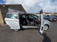 Ford B-Max TITANIUM NAVIGATOR 10