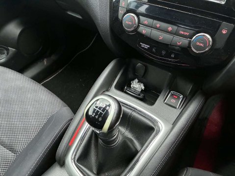 Nissan Qashqai 1.5 Qashqai N-Tec dCi 5dr 19