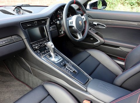 Porsche 911 (991) Turbo S GB Edition 8