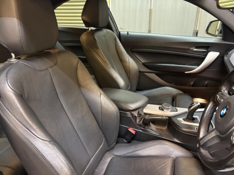 BMW 2 Series 3.0 M240i Auto Euro 6 (s/s) 2dr 8
