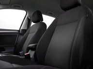 Volkswagen Golf S TDI 35