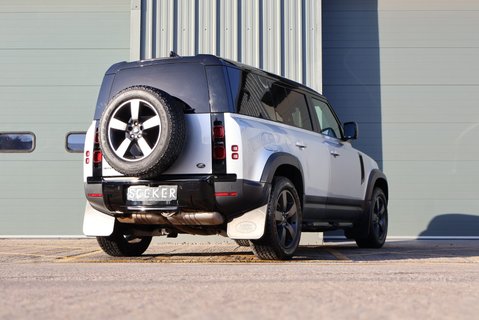 Land Rover Defender 110 HARD TOP SE MHEV with upgraded wheels £9500 REAR SEAT CONVERSION FITTED 9