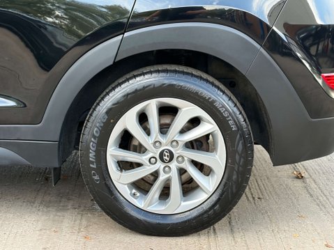 Hyundai TUCSON 2.0 Tucson SE Nav Blue Drive 2WD CRDi 5dr 45