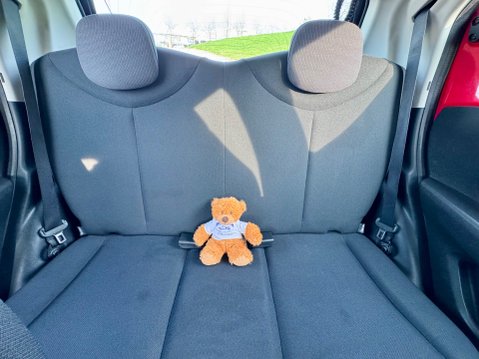 Toyota Aygo VVT-I X 33