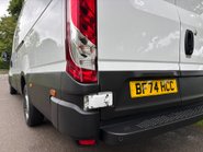 Iveco Daily 35S14V Hi-Matic Panel Van - Air Con / Auto / Car Play 25