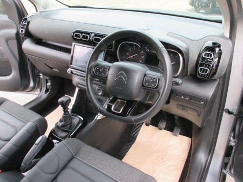 Citroen C3 Aircross 1.2 PureTech Shine Plus Euro 6 (s/s) 5dr 12