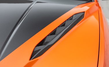 Lamborghini Urus PERFORMANTE 55