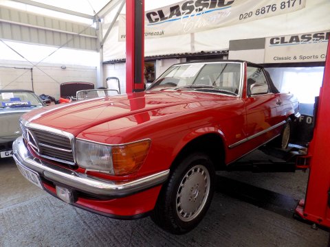 Mercedes-Benz R107 300 SL Sports 42
