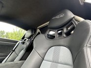 Porsche 718 CAYMAN GT4 RS PDK 64
