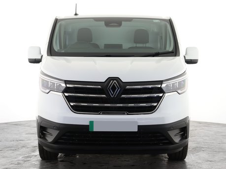 Renault Trafic SL30 90kW 52kWh Advance Van Auto 8