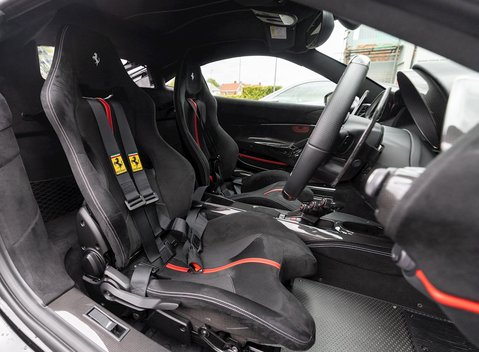 Ferrari 488 Pista 12