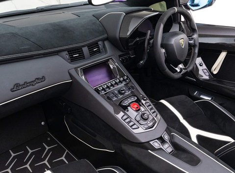 Lamborghini Aventador SVJ LP 770-4 14