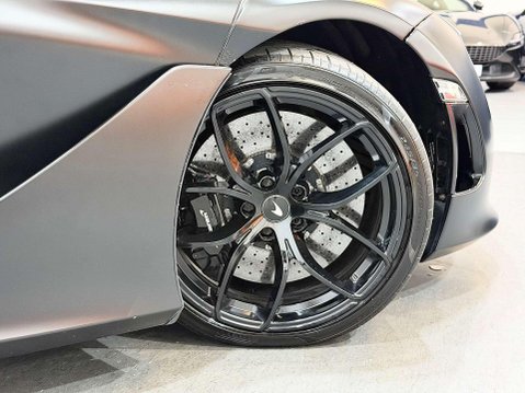McLaren 720S 4.0T V8 Coupe 2dr Petrol SSG Euro 6 (s/s) (720 ps) 58