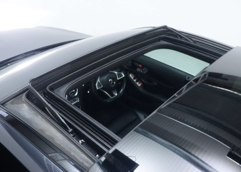 Mercedes-Benz C Class 2.1 C250d AMG Line (Premium Plus) Saloon 4dr Diesel 7G-Tronic+ Euro 6 (s/s) 54