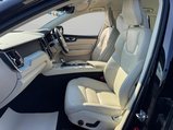 Volvo XC60 2.0 D4 Momentum Auto AWD Euro 6 (s/s) 5dr 40