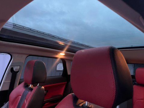 Land Rover Range Rover Evoque 2.2 SD4 Dynamic Auto 4WD Euro 5 (s/s) 5dr 29