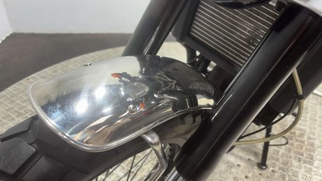 Mondial HPS Hipster 300cc 2019 16