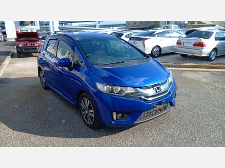 2014 HONDA JAZZ FIT 1.5 HYBRID GP5 S PACKAGE, GRADE 4.5 LOW MILES YEAR 2014... photo