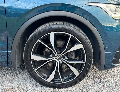 Volkswagen Tiguan 2.0 Tiguan R-Line TDI Semi-Auto 5dr 14