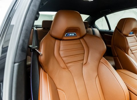 BMW M5 Competition 13