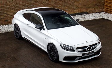 Mercedes-Benz C Class C63 Coupe 8