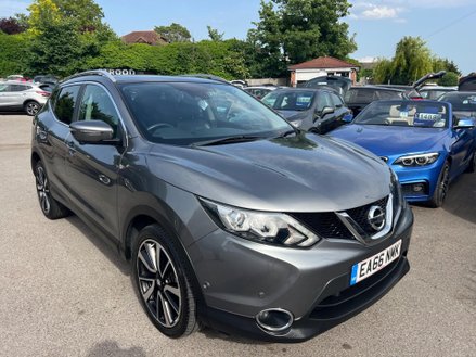 Nissan Qashqai 1.2 DIG-T Tekna 2WD Euro 6 (s/s) 5dr