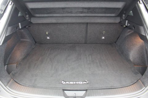 Nissan Qashqai 5dr 1.3 DIG-T MHEV Tekna Petrol Hybrid 34