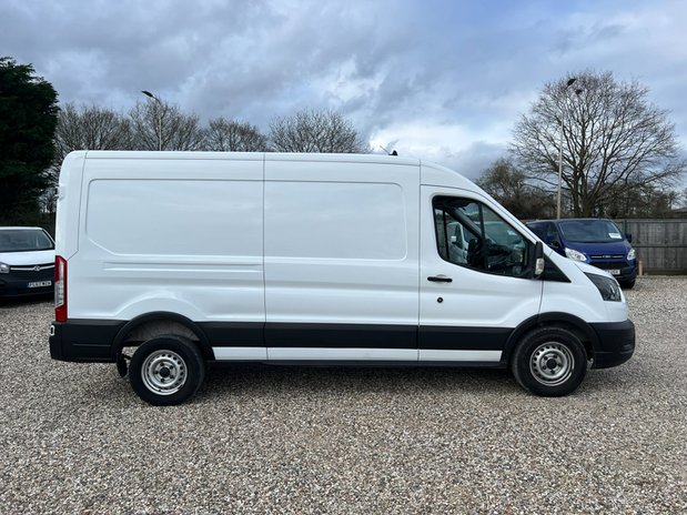 Ford Transit LWB L3H2 Medium Roof Leader 350 Camera Nav EURO 6 NO VAT 5