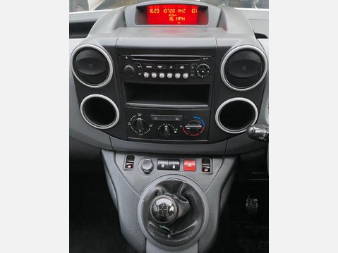 Peugeot Partner 1.6 BlueHDi 744 S Crew Van 6dr Diesel Manual L2 (113 g/km, 100 bhp) 42