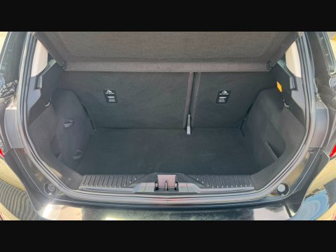 Ford Fiesta ZETEC 7