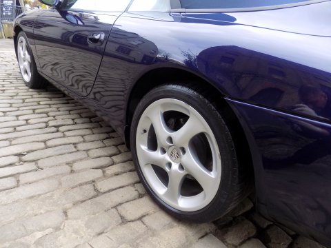 Porsche 911 (996) Carrera 4 Cabriolet 30