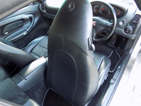 Porsche 911 Carrera 2 48